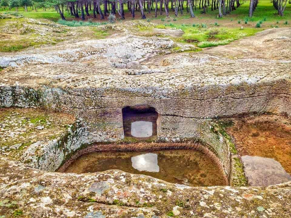 domus de janas s'acqua salida